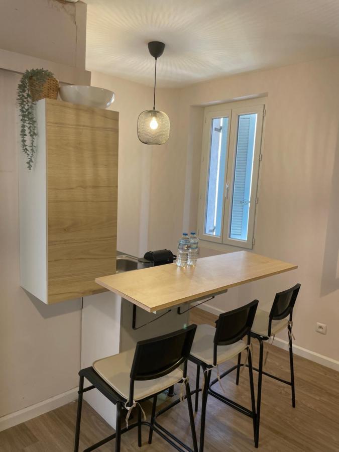 Appartement Leon, Port & Halles Depart Ferry, Proche Plages ตูลง ภายนอก รูปภาพ
